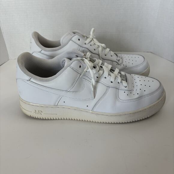 Nike Air Force 1 '07 Low‎ top Triple White Shoe- US Size 12- CW2288-111 - Picture 1 of 10